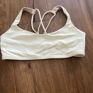 Lululemon sports bra 8